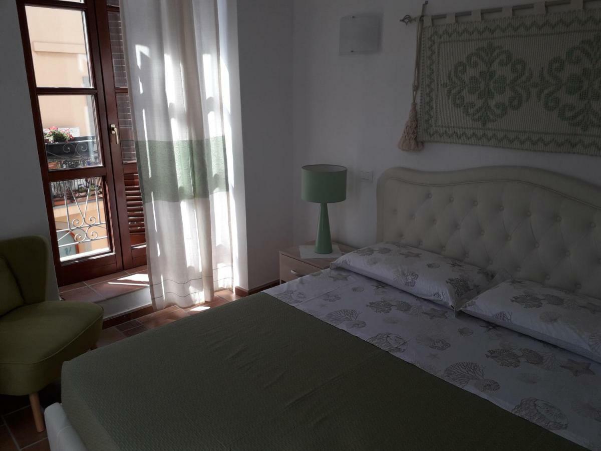 B&B Il Porticciolo Portoscuso Extérieur photo